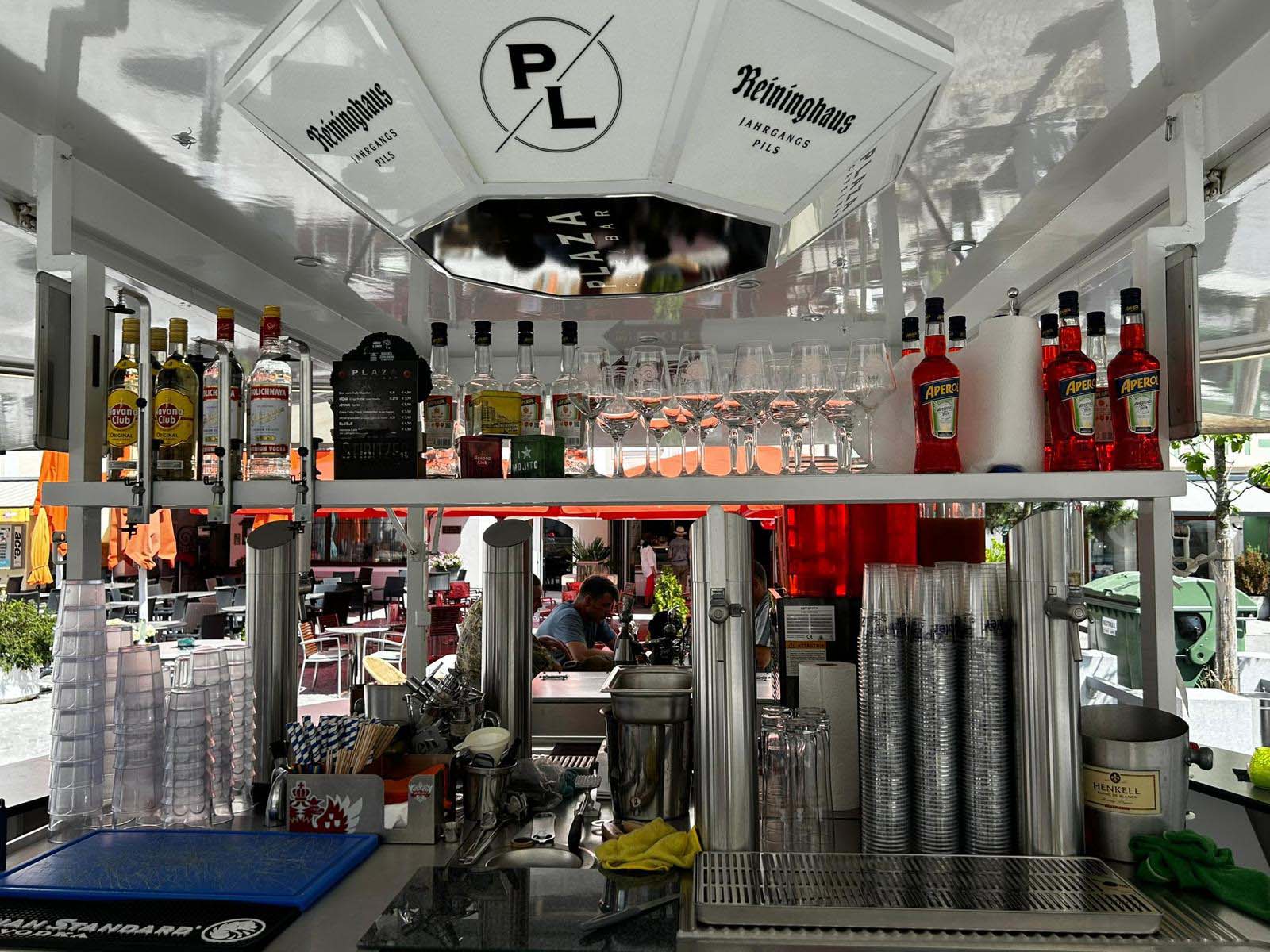 Mobile Eventbar vom Plaza Enns